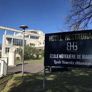 Hotel Atlantique - Lycée Hotelier - Management School, Biarriz